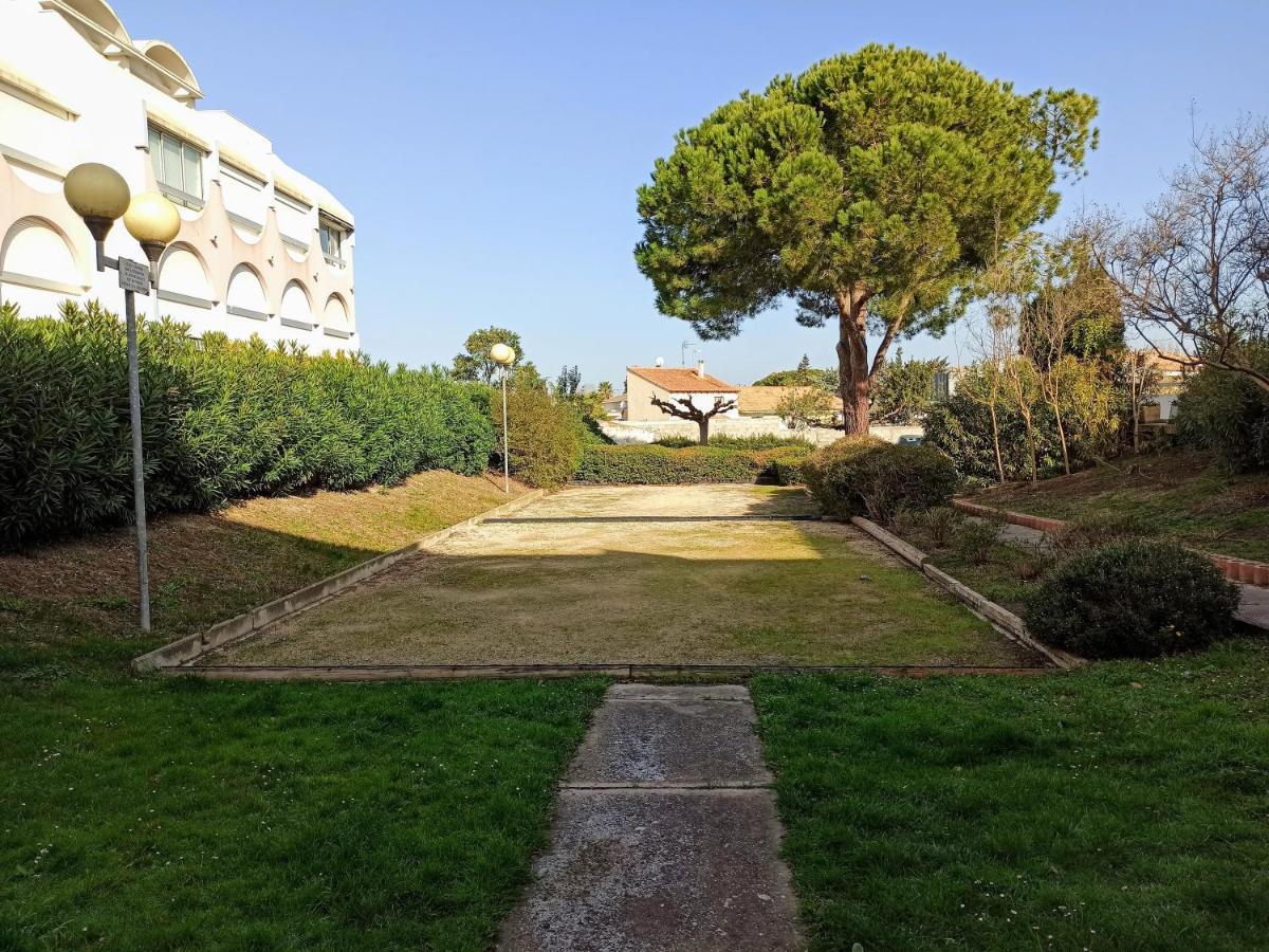Studio Avec Piscine - Proche Mer - 27M2 Le Grau-du-Roi Exterior photo